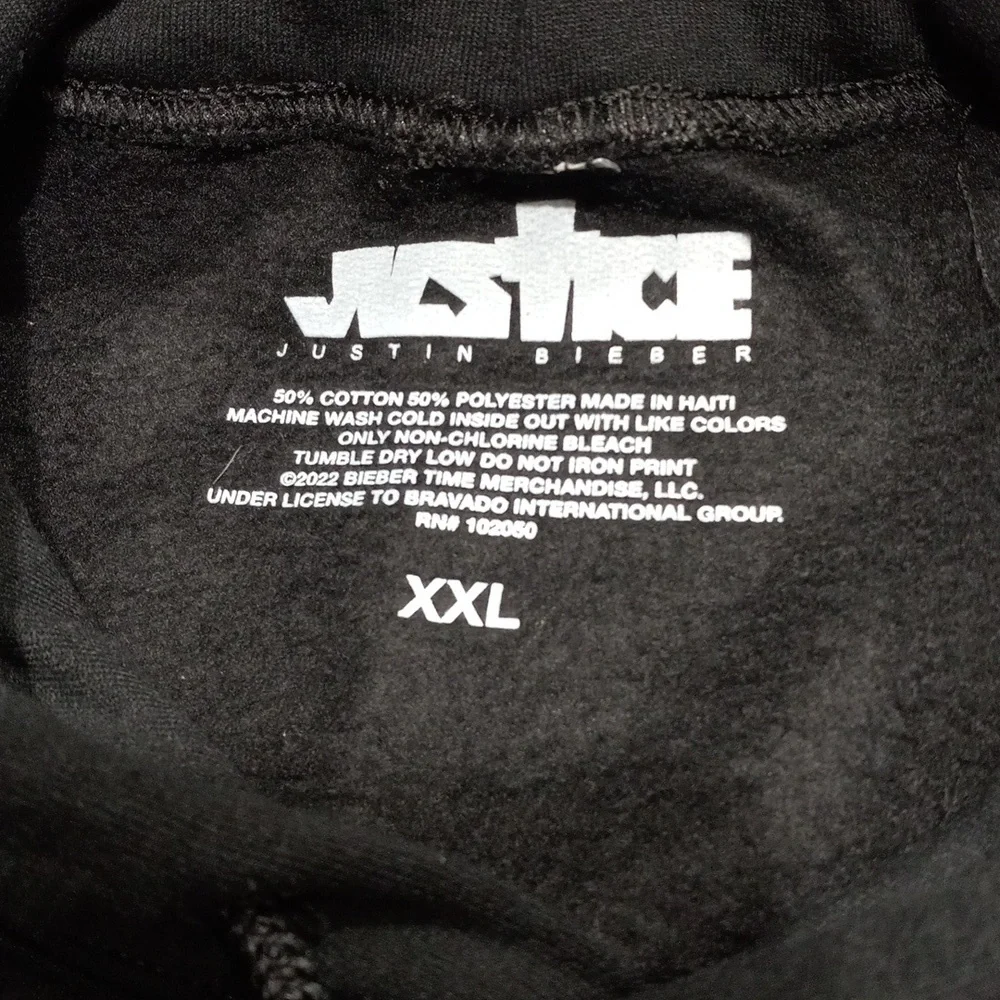 Justin Bieber Justice World Tour Hoodie - Picture 9 of 9